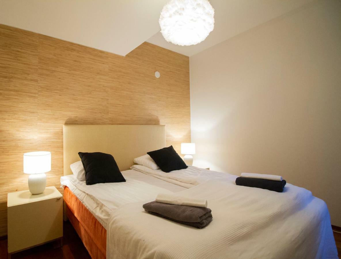 2Ndhomes Luxury Kamppi Center Apartment With Sauna Helsínquia Exterior foto